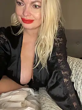 Lisavontease online show from 02/02/25, 09:56