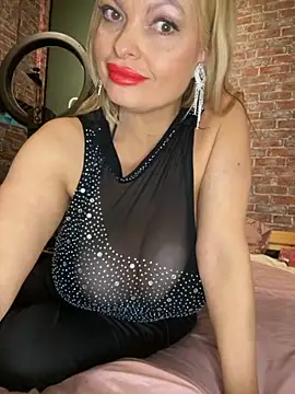 Lisavontease online show from 10/26/25, 06:41