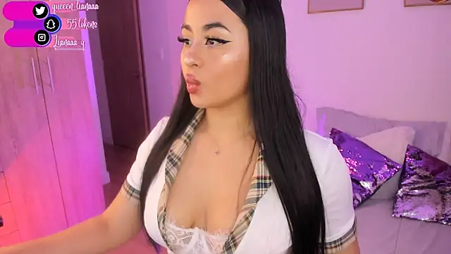 Snapshot of Queen_liana chatting on 01/11/25, 06:24 Queen liana online show from 01/11/25, 06:24