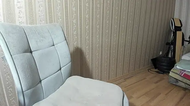 Snapshot of IncredibleGuyy chatting on 03/18/25, 05:23 IncredibleGuyy online show from 03/18/25, 05:23