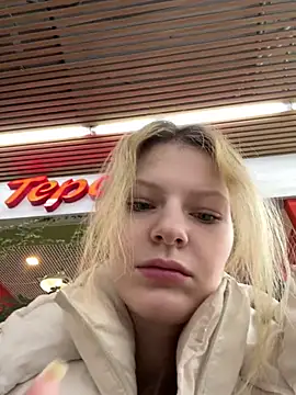 Snapshot of MaryHiggins chatting on 02/28/26, 10:15 MaryHiggins online show from 02/28/26, 10:15