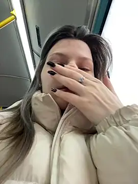 MaryHiggins online show from 11/29/25, 11:32