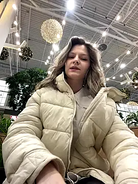 MaryHiggins online show from 12/02/25, 11:34