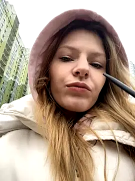 MaryHiggins online show from 11/09/25, 10:19