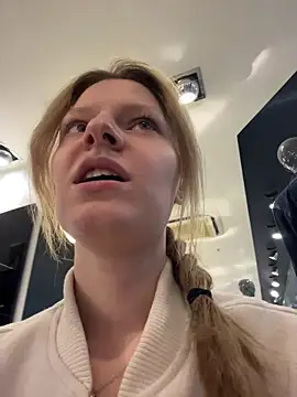 MaryHiggins online show from 03/29/26, 01:35