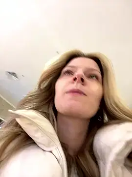 Snapshot of MaryHiggins chatting on 01/08/26, 02:23 MaryHiggins online show from 01/08/26, 02:23