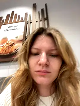 MaryHiggins online show from 11/21/25, 12:26