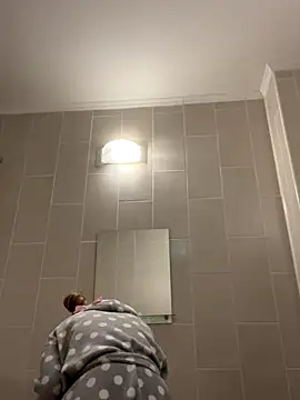 MaryHiggins online show from 10/26/25, 08:26