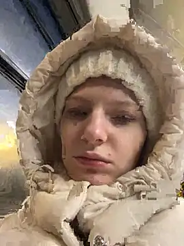 MaryHiggins online show from 11/15/25, 02:10