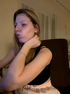 MaryHiggins online show from 11/23/25, 04:06