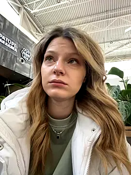 MaryHiggins online show from 10/21/25, 12:59