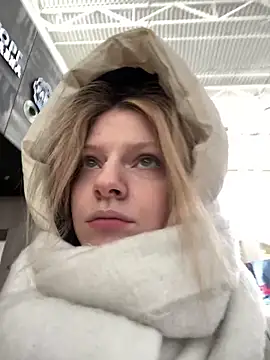 Snapshot of MaryHiggins chatting on 02/06/26, 11:17 MaryHiggins online show from 02/06/26, 11:17