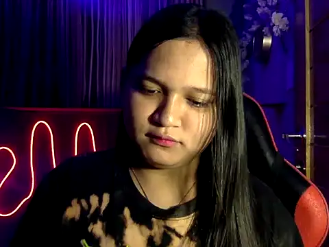 EmpressYna online show from 11/04/25, 08:40