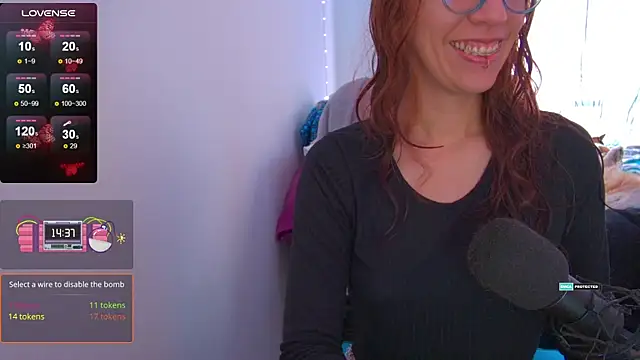 Snapshot of thecherry_Paulette chatting on 05/26/26, 03:54 thecherry Paulette online show from 05/26/26, 03:54