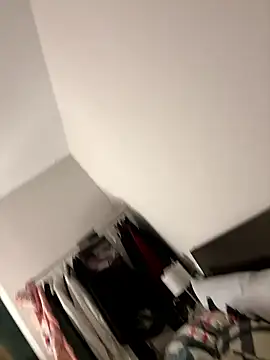 B Ratz online show from 01/11/26, 09:11