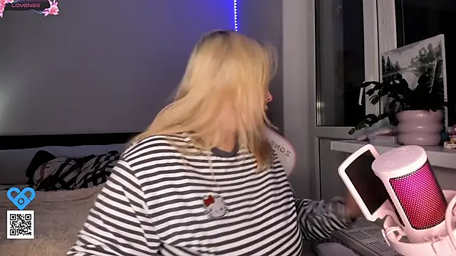 B Ratz online show from 10/05/25, 01:29