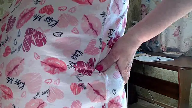 Anabelldestiny online show from 04/04/26, 07:48