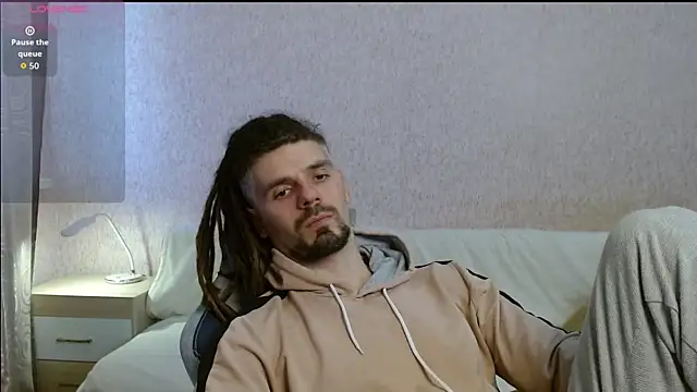 Aestheticguy101 online show from 10/24/25, 11:20