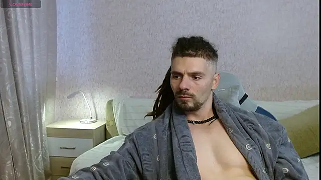 Aestheticguy101 online show from 10/19/25, 10:18