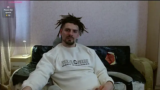 Aestheticguy101 online show from 04/13/26, 01:48