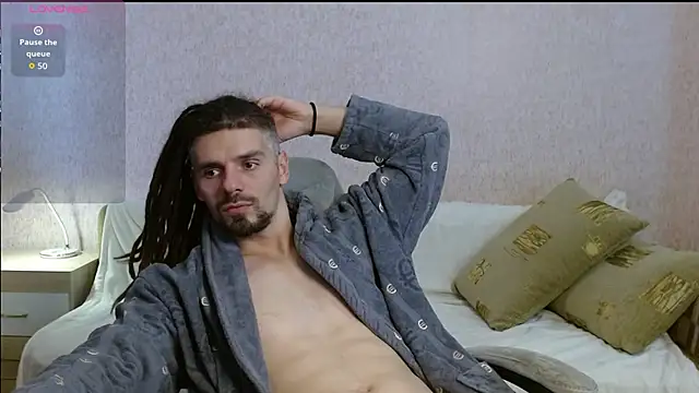 Aestheticguy101 online show from 10/25/25, 12:28