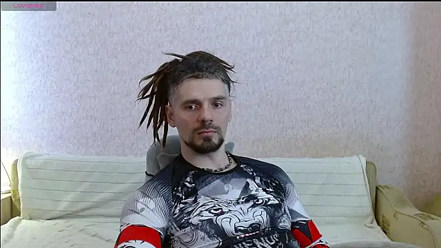 Aestheticguy101 online show from 03/27/26, 08:26