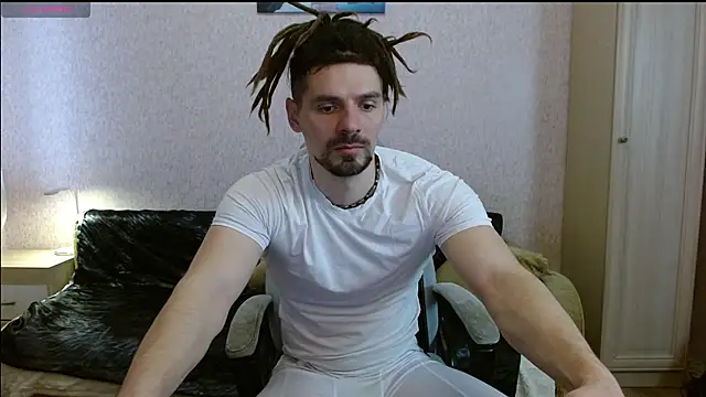 Aestheticguy101 online show from 04/05/26, 10:11