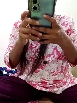 Ipsita-bold online show from 03/27/26, 04:41