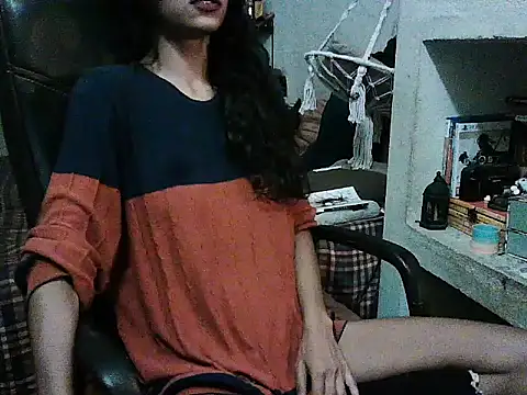 Snapshot of exude_diya chatting on 07/14/26, 03:00 exude diya online show from 07/14/26, 03:00