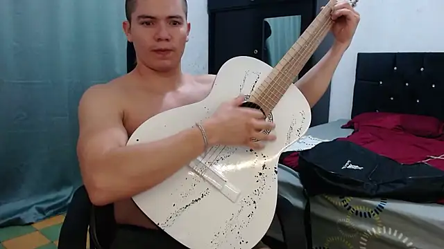 Snapshot of suckmydickbitch97 chatting on 02/13/26, 11:27 suckmydickbitch97 online show from 02/13/26, 11:27