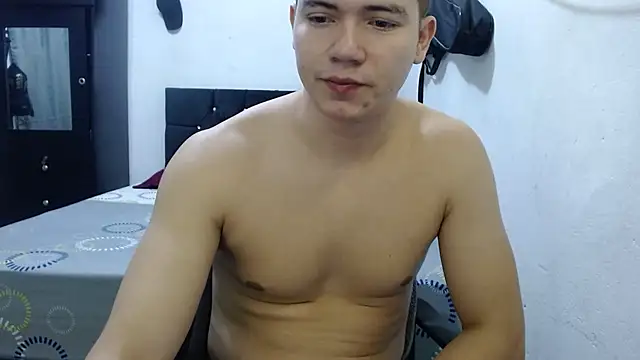 suckmydickbitch97 online show from 10/28/25, 12:15