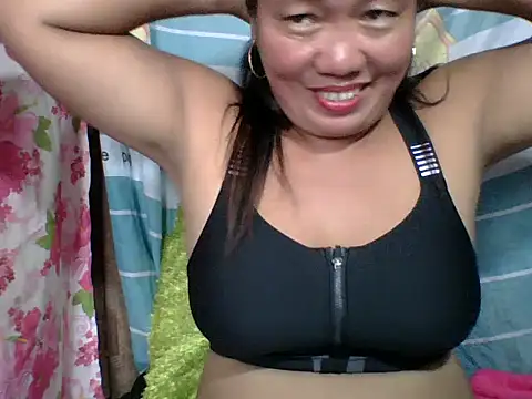 pinaySandra online show from 11/15/25, 01:42