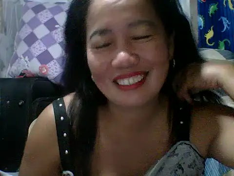 pinaySandra online show from 09/28/25, 04:25