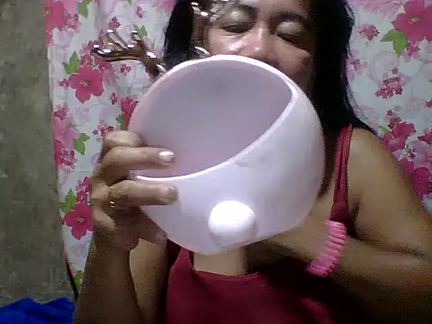 pinaySandra online show from 10/30/25, 07:22