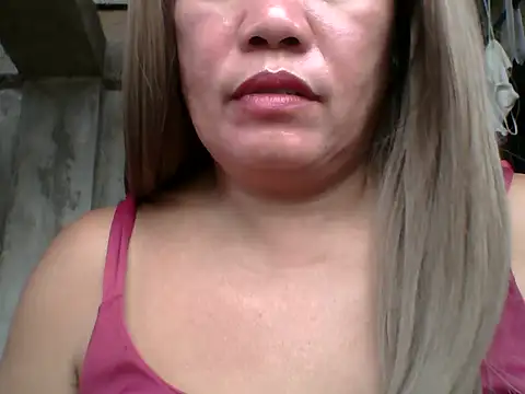 pinaySandra online show from 11/24/25, 10:54