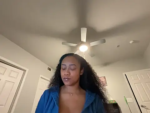 RylHoneyy online show from 01/13/26, 12:31