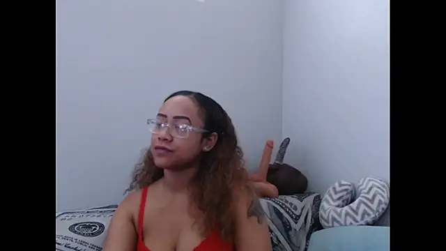 RylHoneyy online show from 03/23/26, 04:18