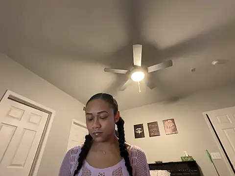 RylHoneyy online show from 01/11/26, 03:24