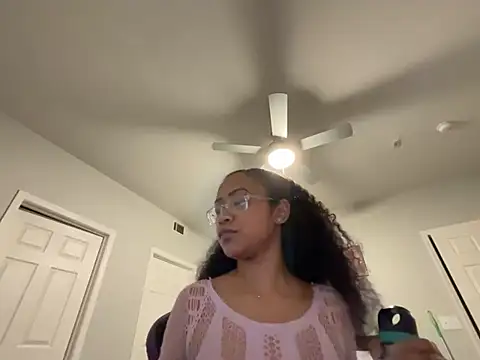 RylHoneyy online show from 02/01/26, 02:21