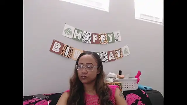 RylHoneyy online show from 03/06/26, 08:15