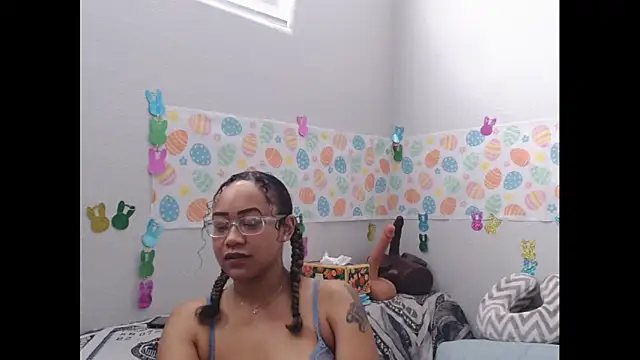 RylHoneyy online show from 03/29/26, 06:42