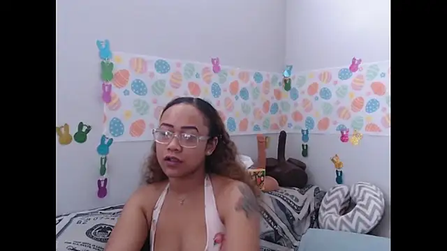 RylHoneyy online show from 04/02/26, 05:08