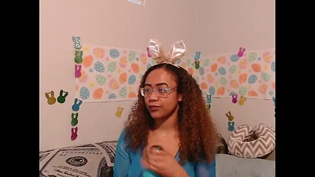 RylHoneyy online show from 04/05/26, 01:01