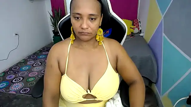 marysol83 online show from 02/09/25, 01:22