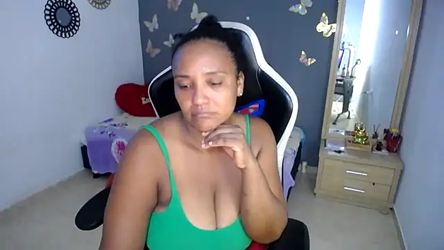 Snapshot of marysol83 chatting on 05/30/26, 10:26 marysol83 online show from 05/30/26, 10:26