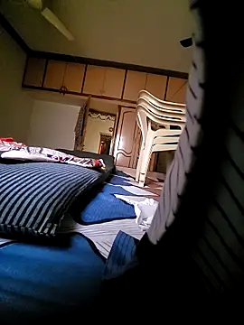 vansh1802 online show from 11/30/25, 05:19