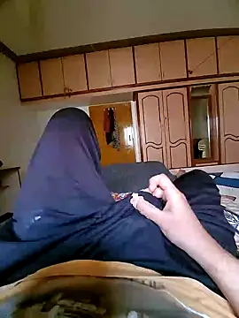 vansh1802 online show from 11/23/25, 07:51