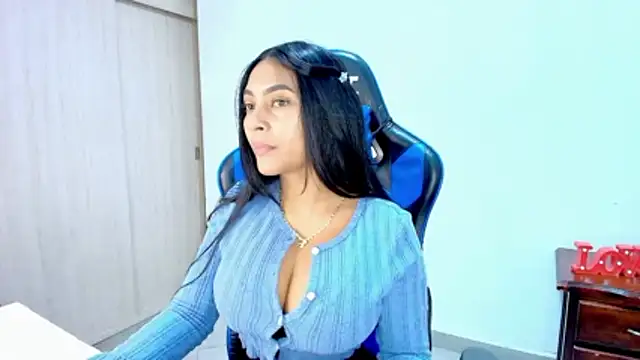 sophiax-x online show from 01/06/26, 05:17