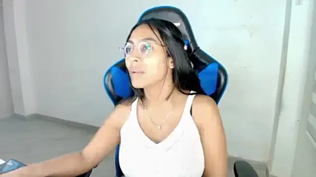 sophiax-x online show from 02/19/26, 01:13