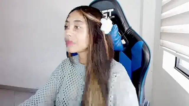 sophiax-x online show from 06/21/26, 07:52